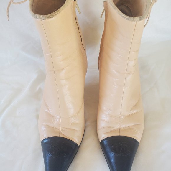 Chanel Vintage Booties, 38 - Picture 4 of 9